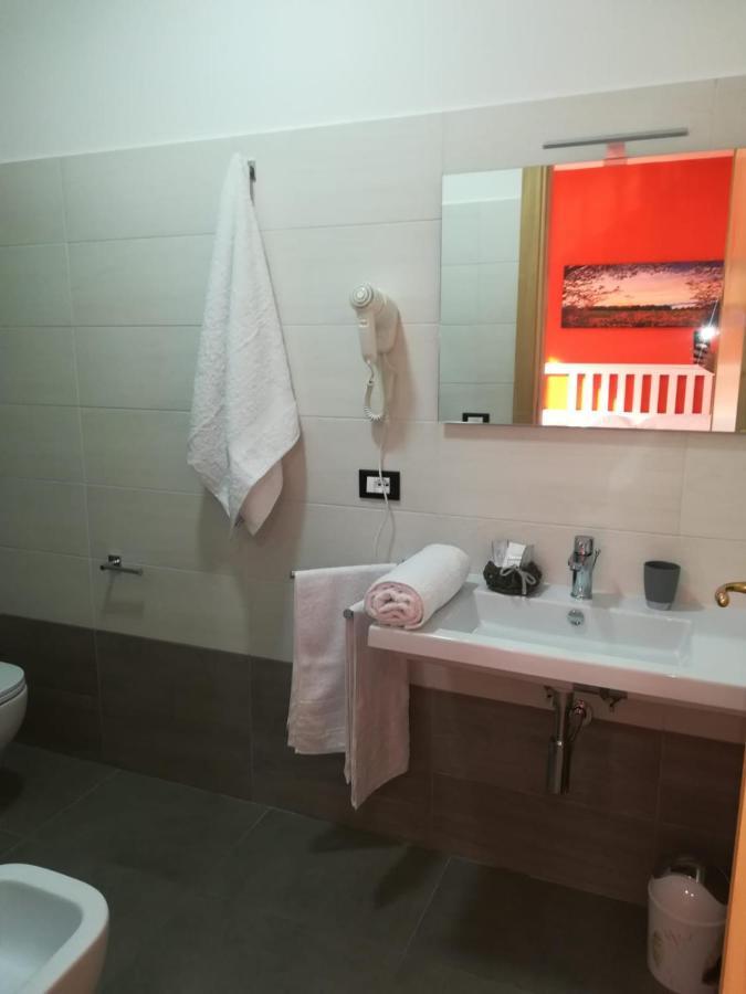 B&B Borgo Lando Barcellona-Pozzo di Gotto Εξωτερικό φωτογραφία